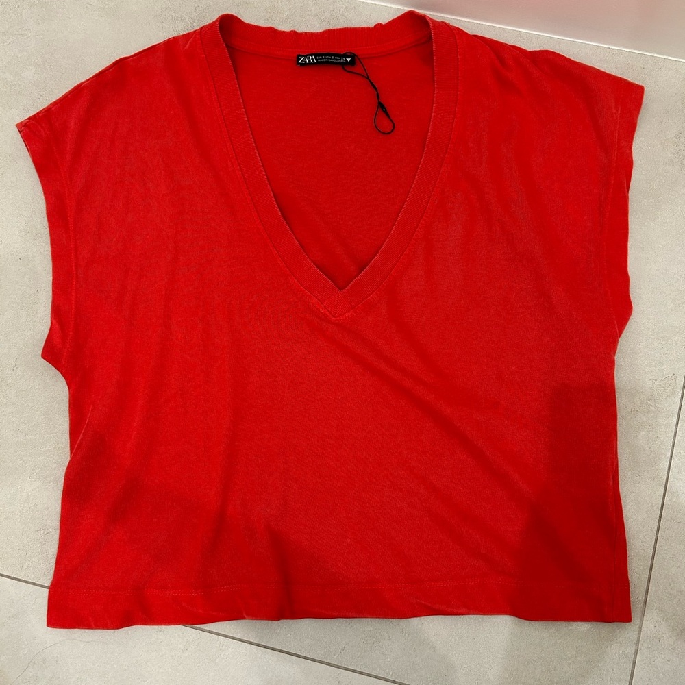 ZARA TSHIRT